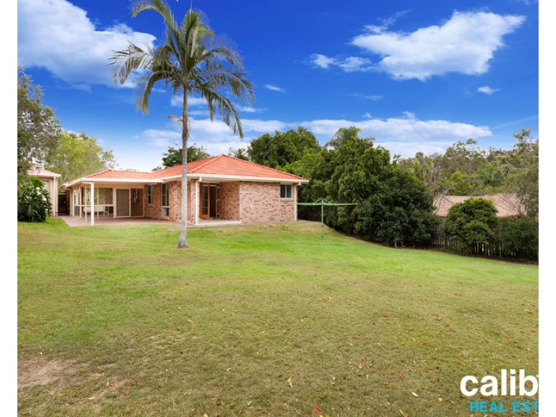 35 Campbell Crescent, Bellbowrie QLD 4070