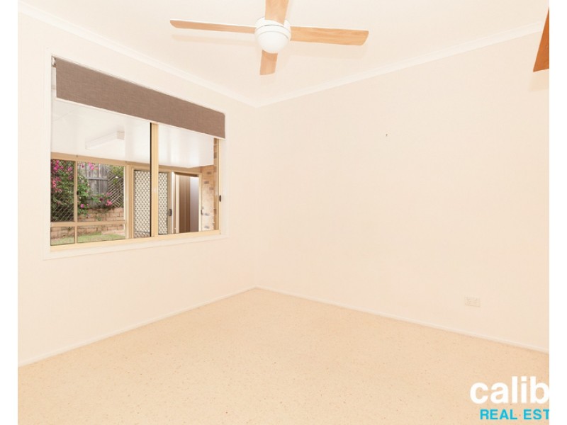 35 Campbell Crescent, Bellbowrie QLD 4070