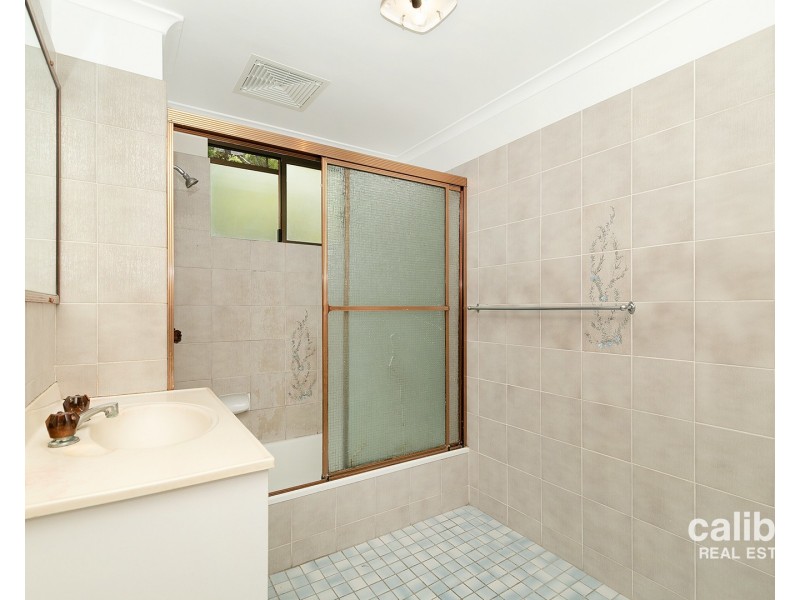 2/18 Devoy Street, Ashgrove QLD 4060