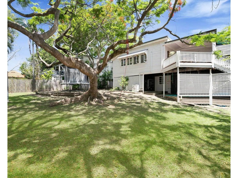 103 Alexandra Street, Bardon QLD 4065