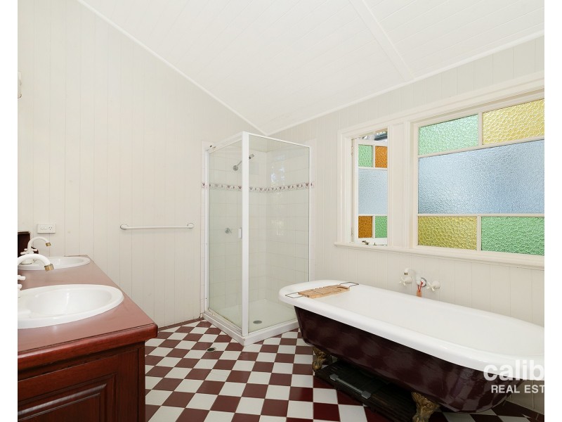 103 Alexandra Street, Bardon QLD 4065