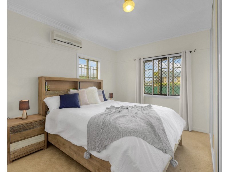 88 Newman Road, Wavell Heights QLD 4012