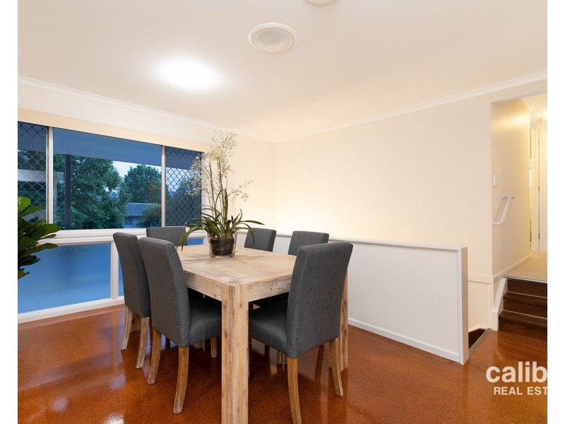 8 Tallawong Place, The Gap QLD 4061