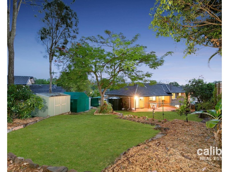 8 Tallawong Place, The Gap QLD 4061