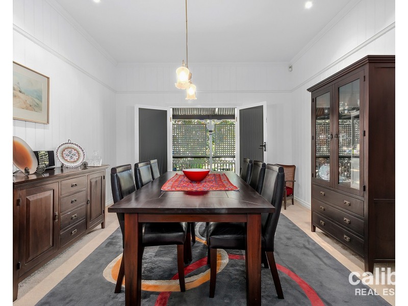 21 Rosewood Street, Bardon QLD 4065