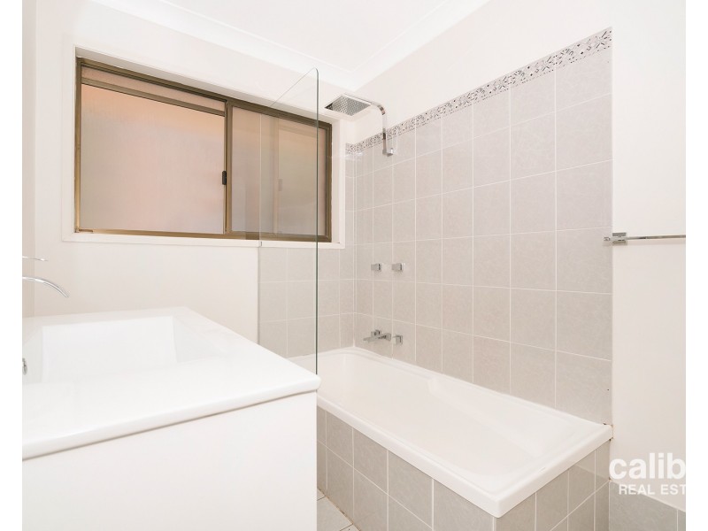 2/6 Lemnos Street, Red Hill QLD 4059