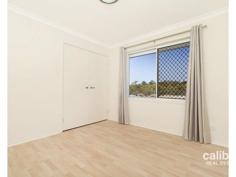 21 Taylor Place, Mackenzie QLD 4156