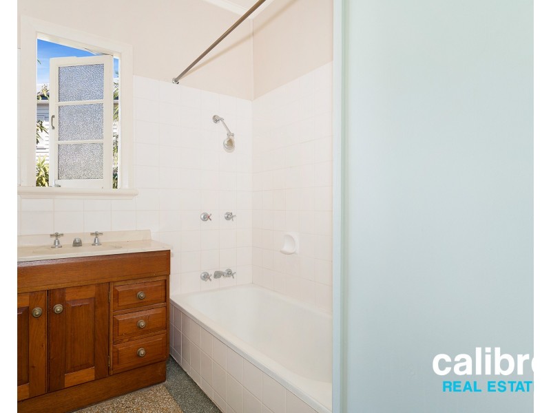 78 Buckingham Street, Ashgrove QLD 4060