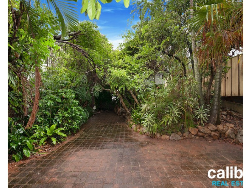 23 Kent Street, Red Hill QLD 4059