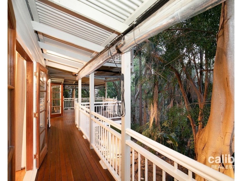 120 Simpsons Road, Bardon QLD 4065