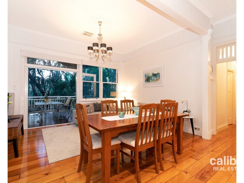 120 Simpsons Road, Bardon QLD 4065