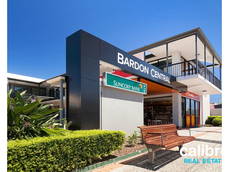 120 Simpsons Road, Bardon QLD 4065