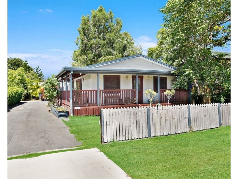 92 Landsboro Avenue, Boondall QLD 4034