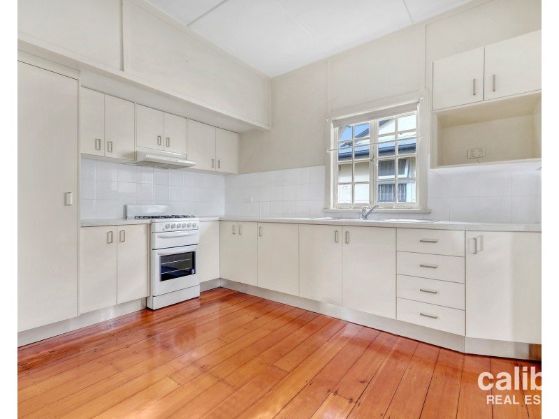 14 Chatsworth Road, Greenslopes QLD 4120