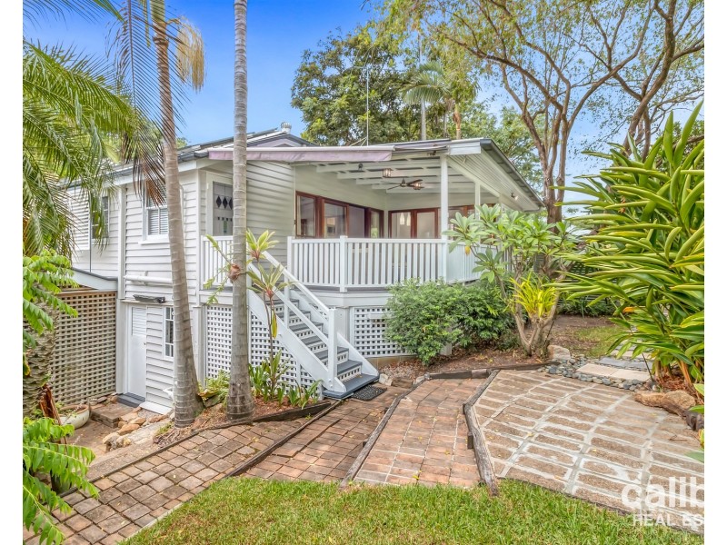 12 Moulton Street, Ashgrove QLD 4060