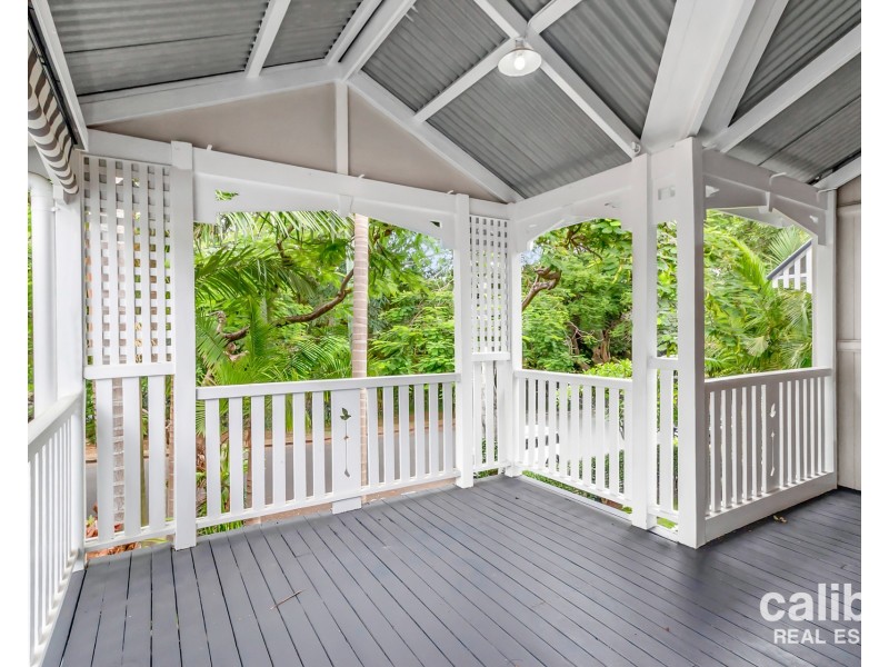12 Moulton Street, Ashgrove QLD 4060