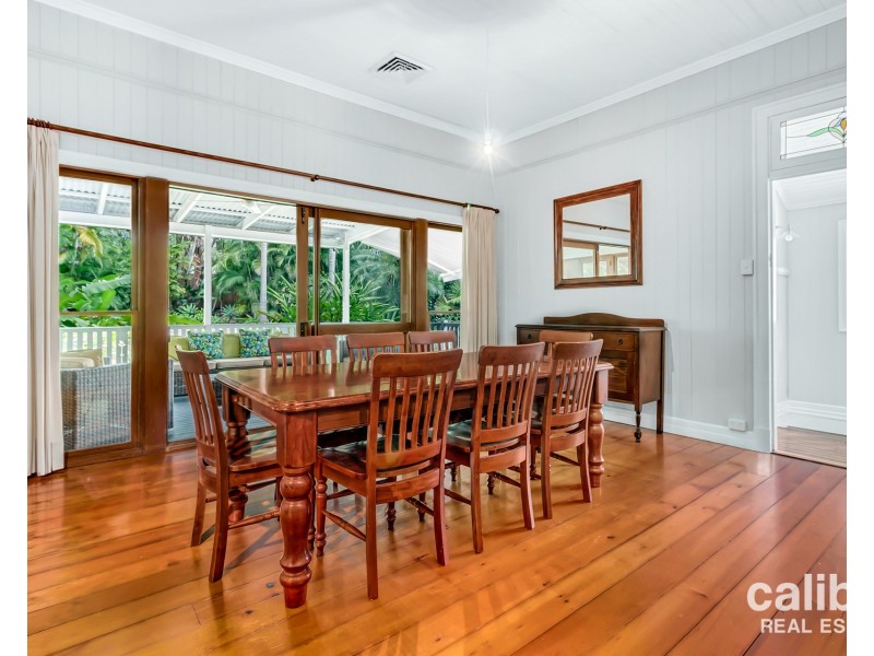 12 Moulton Street, Ashgrove QLD 4060