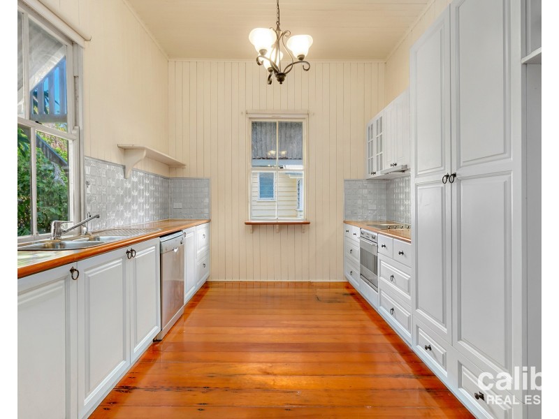 34 Rialto Street, Coorparoo QLD 4151