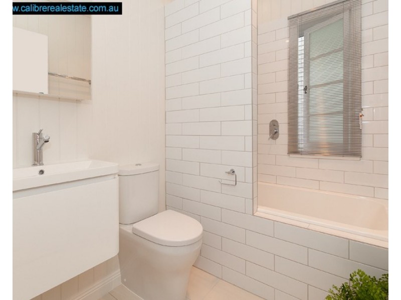 19 Imperial Terrace, Paddington QLD 4064