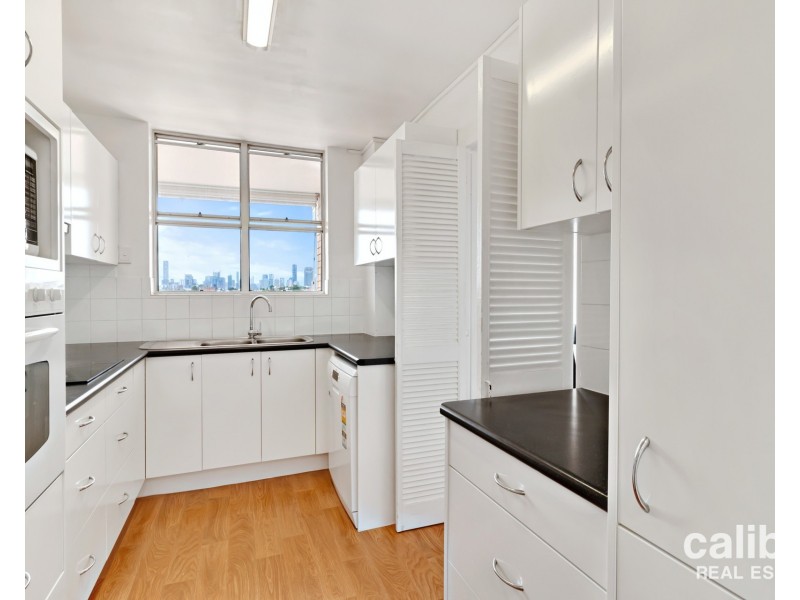 23/36 Jerdanefield Road, St Lucia QLD 4067