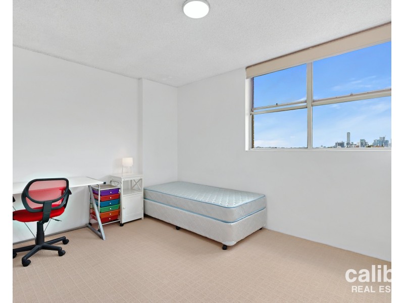 23/36 Jerdanefield Road, St Lucia QLD 4067