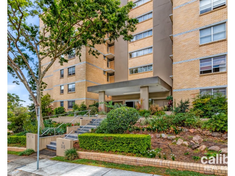 23/36 Jerdanefield Road, St Lucia QLD 4067