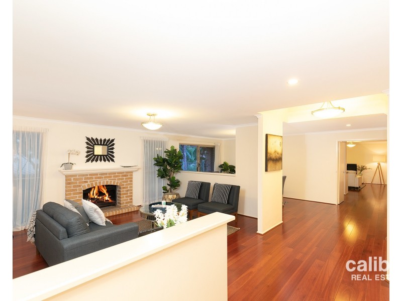 70 Carinya Street, Indooroopilly QLD 4068