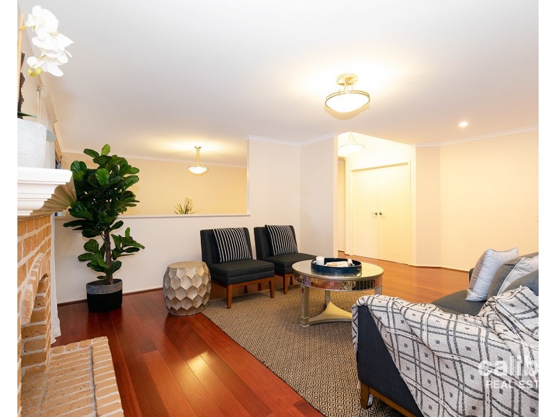 70 Carinya Street, Indooroopilly QLD 4068