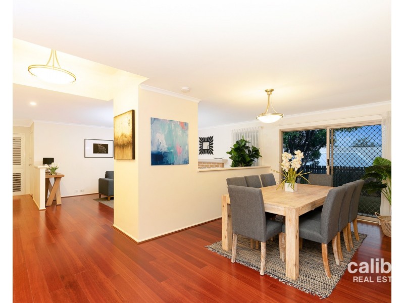 70 Carinya Street, Indooroopilly QLD 4068