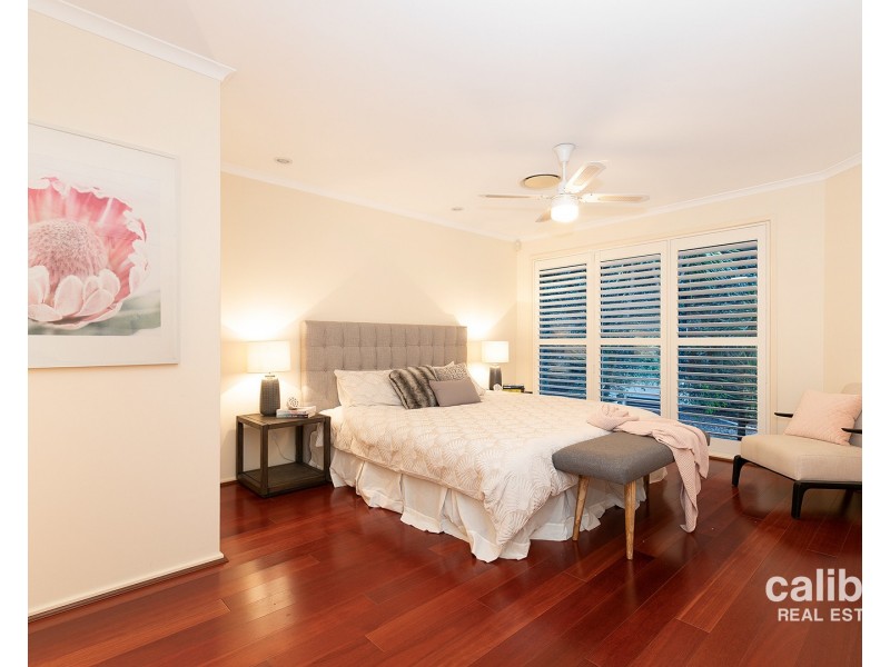70 Carinya Street, Indooroopilly QLD 4068