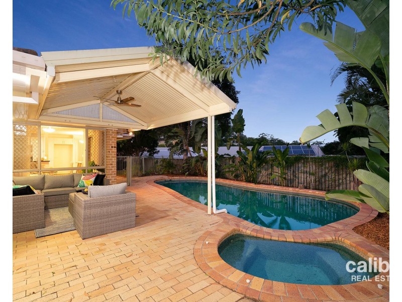 70 Carinya Street, Indooroopilly QLD 4068