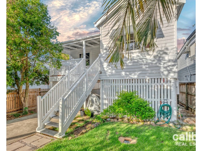 83 Coopers Camp Road, Bardon QLD 4065