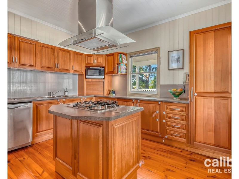 83 Coopers Camp Road, Bardon QLD 4065