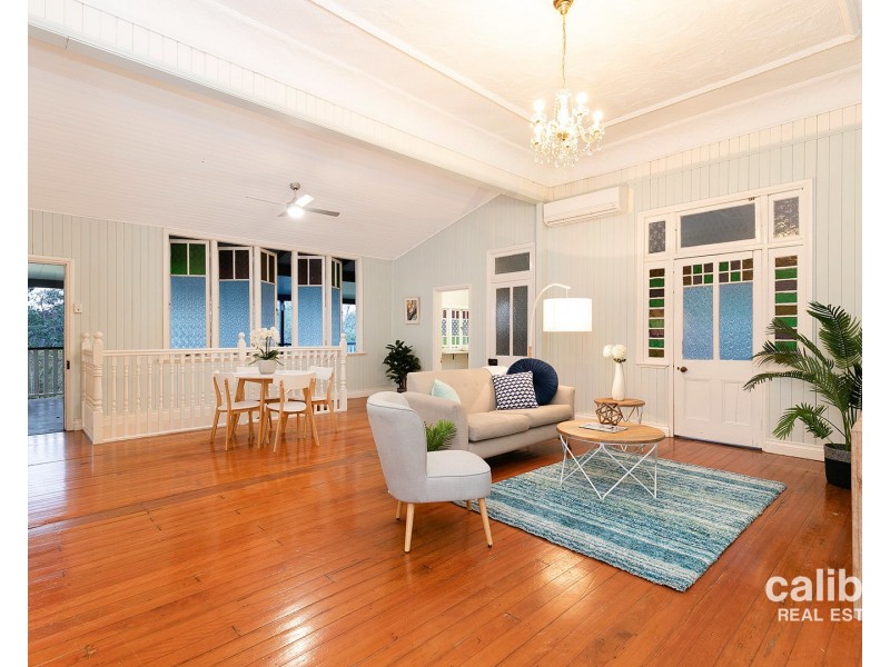 33 Riversleigh Road, Bellbowrie QLD 4070