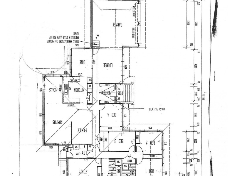 816 Eatons Crossing Road, Draper QLD 4520 Floorplan