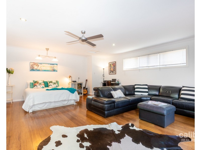 13 Kilbowie Street, The Gap QLD 4061