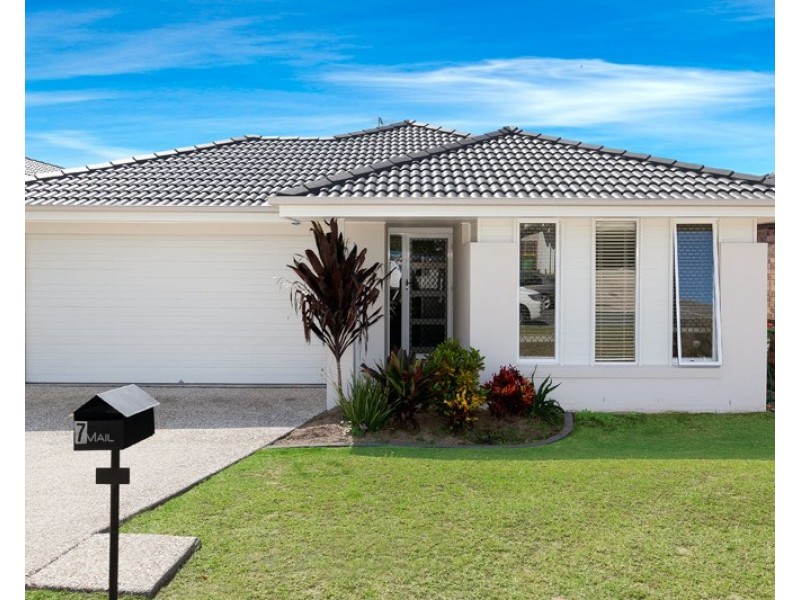7 Ada Street, Augustine Heights QLD 4300