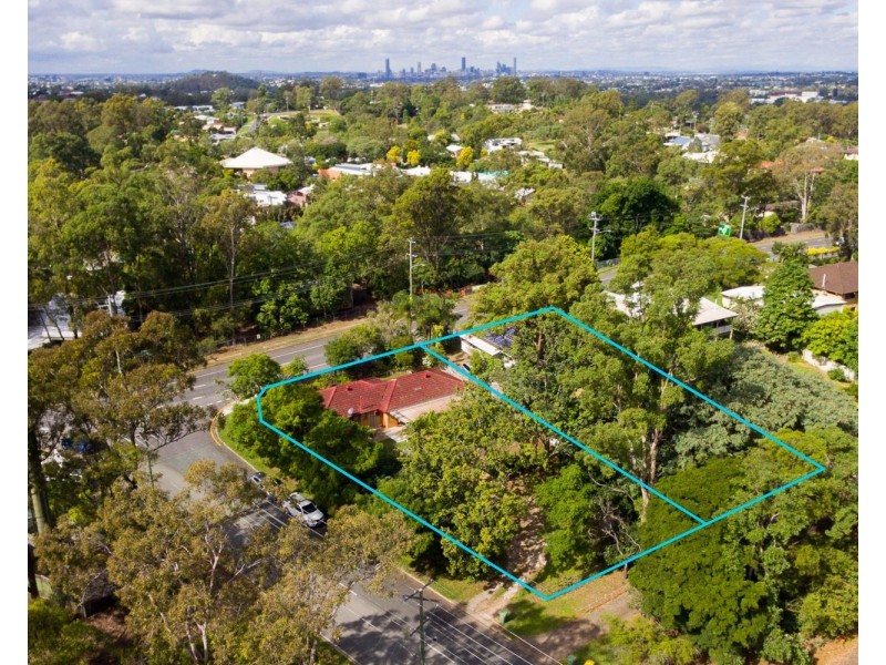 19-21 Queens Road, Everton Hills QLD 4053