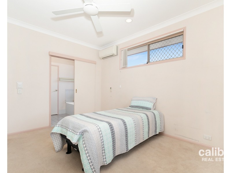 10 Lorward Avenue, Bardon QLD 4065