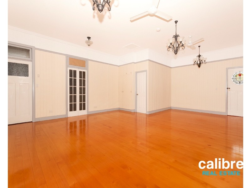 315 Waterworks Road, Ashgrove QLD 4060