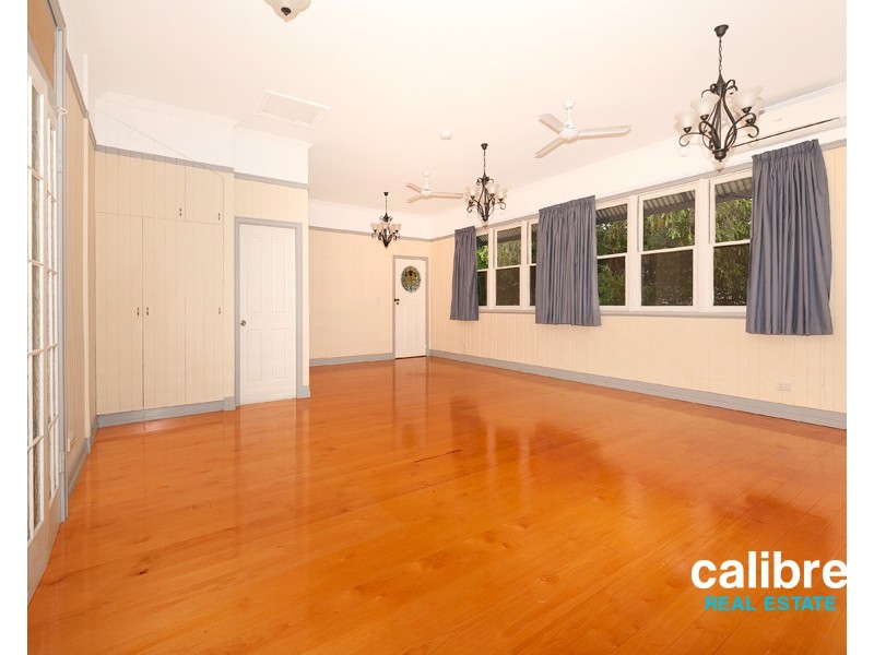 315 Waterworks Road, Ashgrove QLD 4060