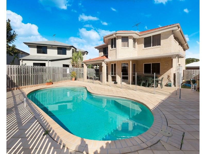 7 Petrie Crescent, Aspley QLD 4034