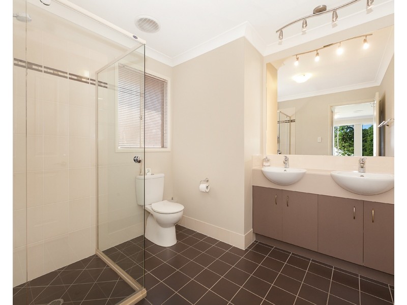 7 Petrie Crescent, Aspley QLD 4034