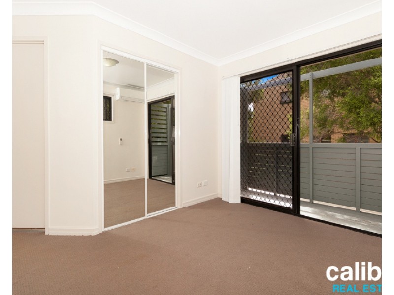 3/8 Sundridge Street, Taringa QLD 4068