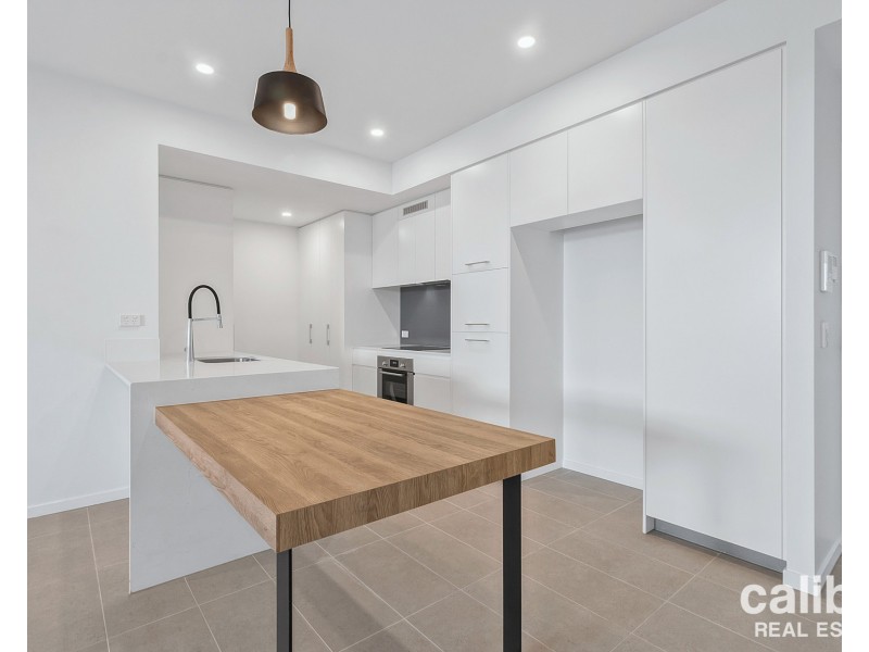 2303/30 Johnston Street, Bulimba QLD 4171