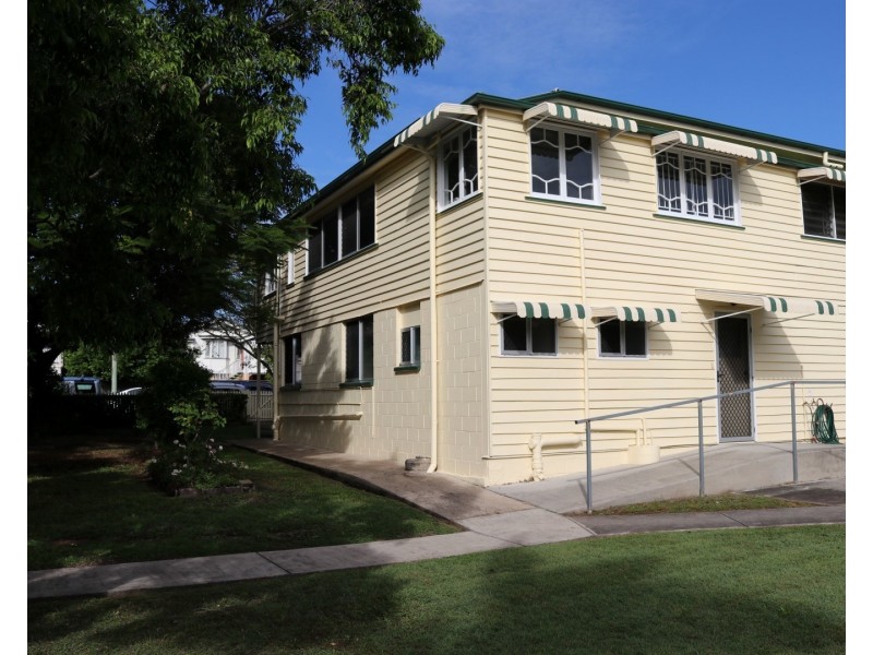 23 Randolph Street, Graceville QLD 4075