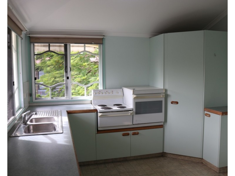 23 Randolph Street, Graceville QLD 4075