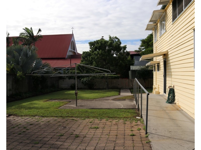 23 Randolph Street, Graceville QLD 4075