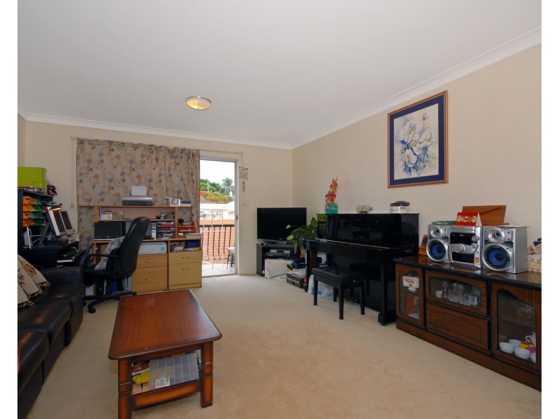 4/27 Melton Road, Nundah QLD 4012