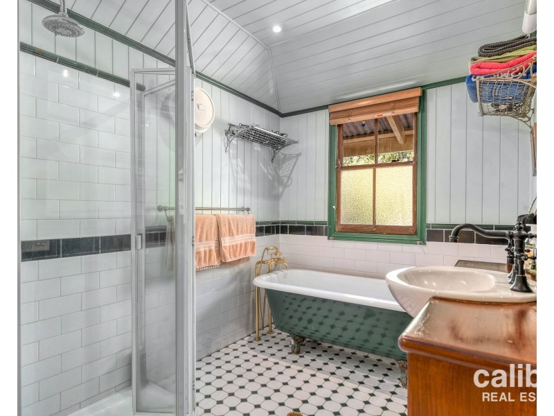 254 Samford Road, Enoggera QLD 4051